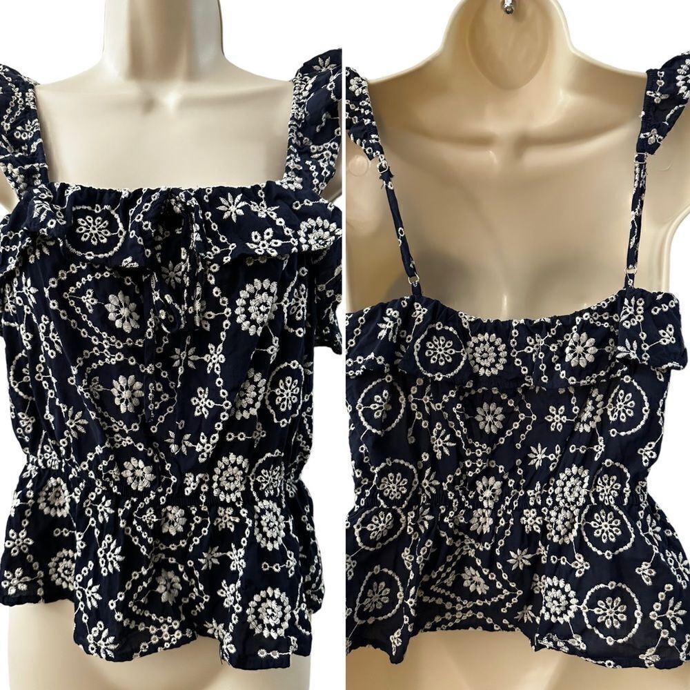 Mine ~ Navy w/ white embroidery ~ Tank/Cami ~ Adjustable straps ~ size Small